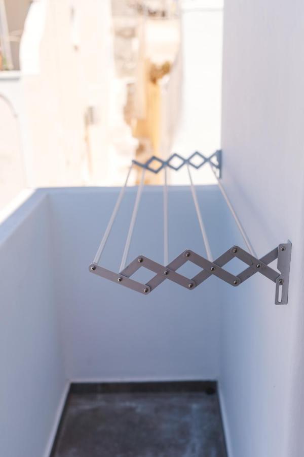 Lux House With Outdoor Jacuzzi And Sea View In Santorini Apartment Emporio  Bagian luar foto