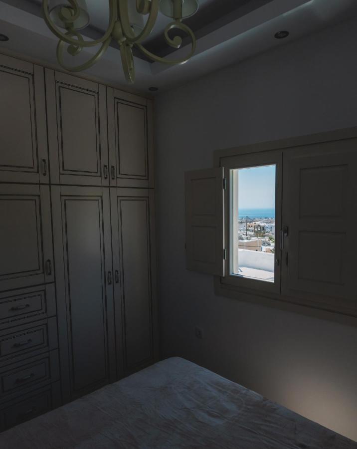 Lux House With Outdoor Jacuzzi And Sea View In Santorini Apartment Emporio  Bagian luar foto