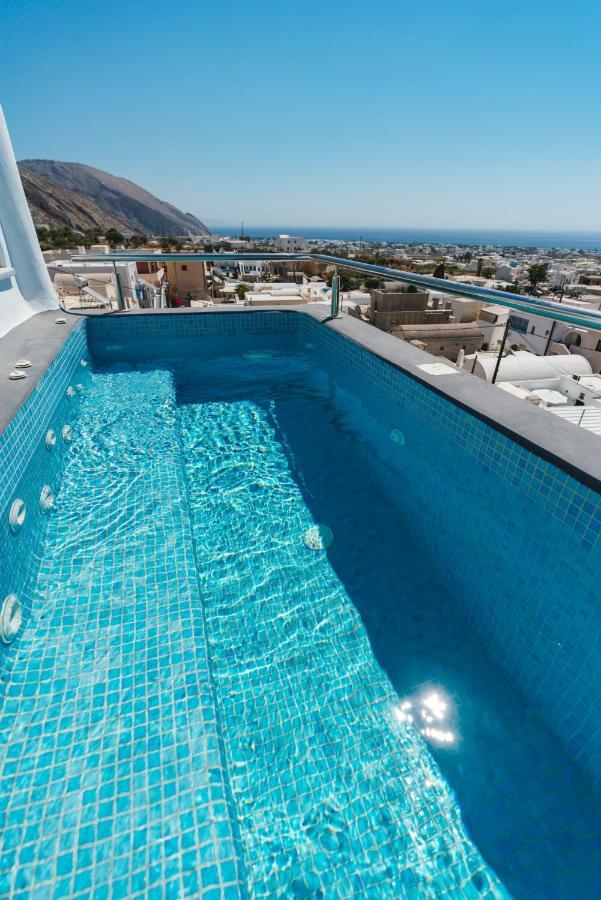 Lux House With Outdoor Jacuzzi And Sea View In Santorini Apartment Emporio  Bagian luar foto